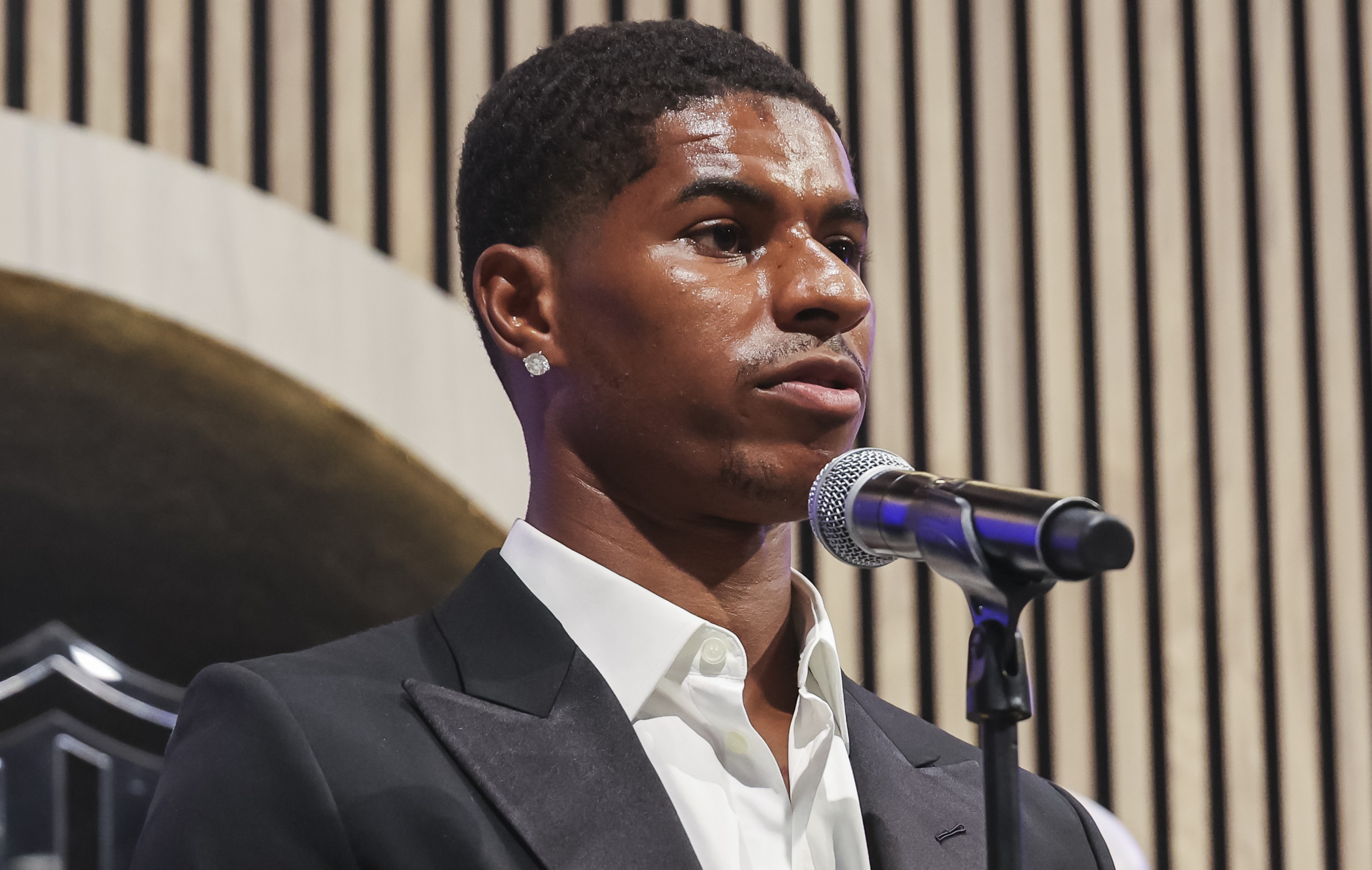 Istoria se repetă: Barcelona nu îl poate înregistra pe Marcus Rashford!