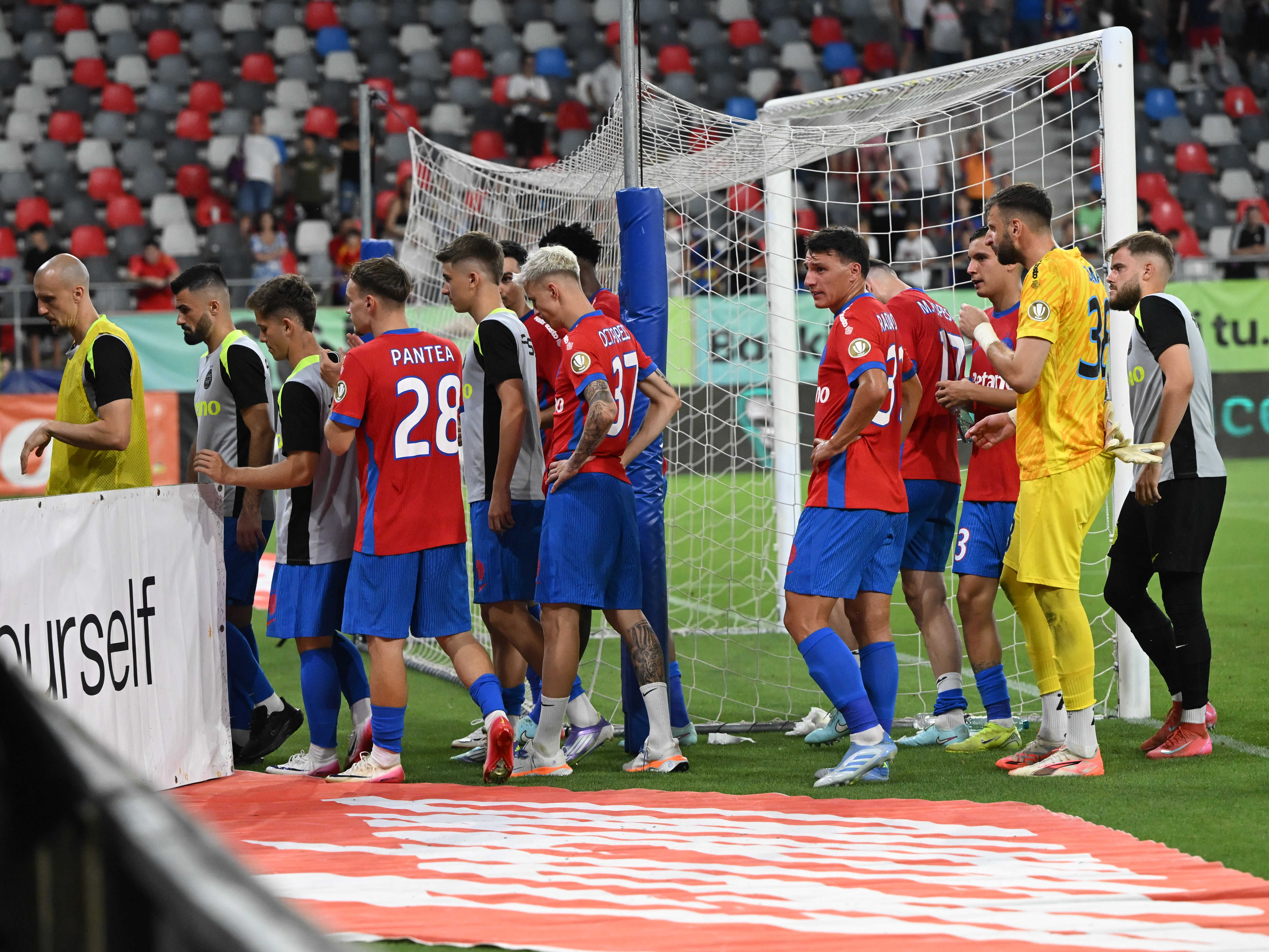A plecat de la echipă! FCSB, tot mai puține soluții după despărțire