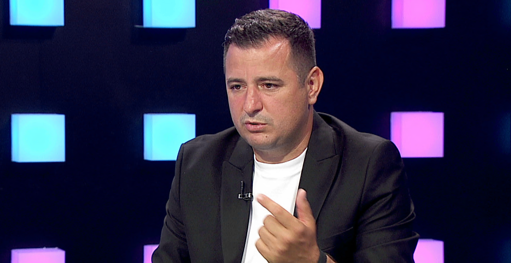 Imagine Stire Ianis Zicu a spart tăcerea și a spus de ce a demisionat de la Farul: ”M-a făcut să plec!” | 2review.ro