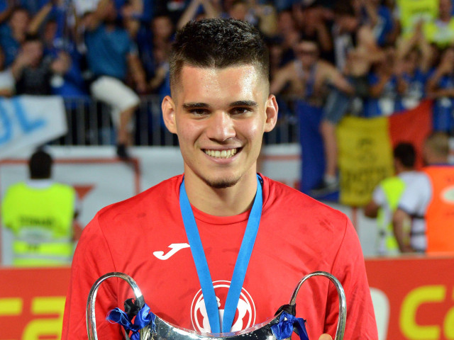 Ianis Hagi, înapoi în România? Gică Hagi, dat exemplu pentru fiul său: “A părut un pas în spate atunci”