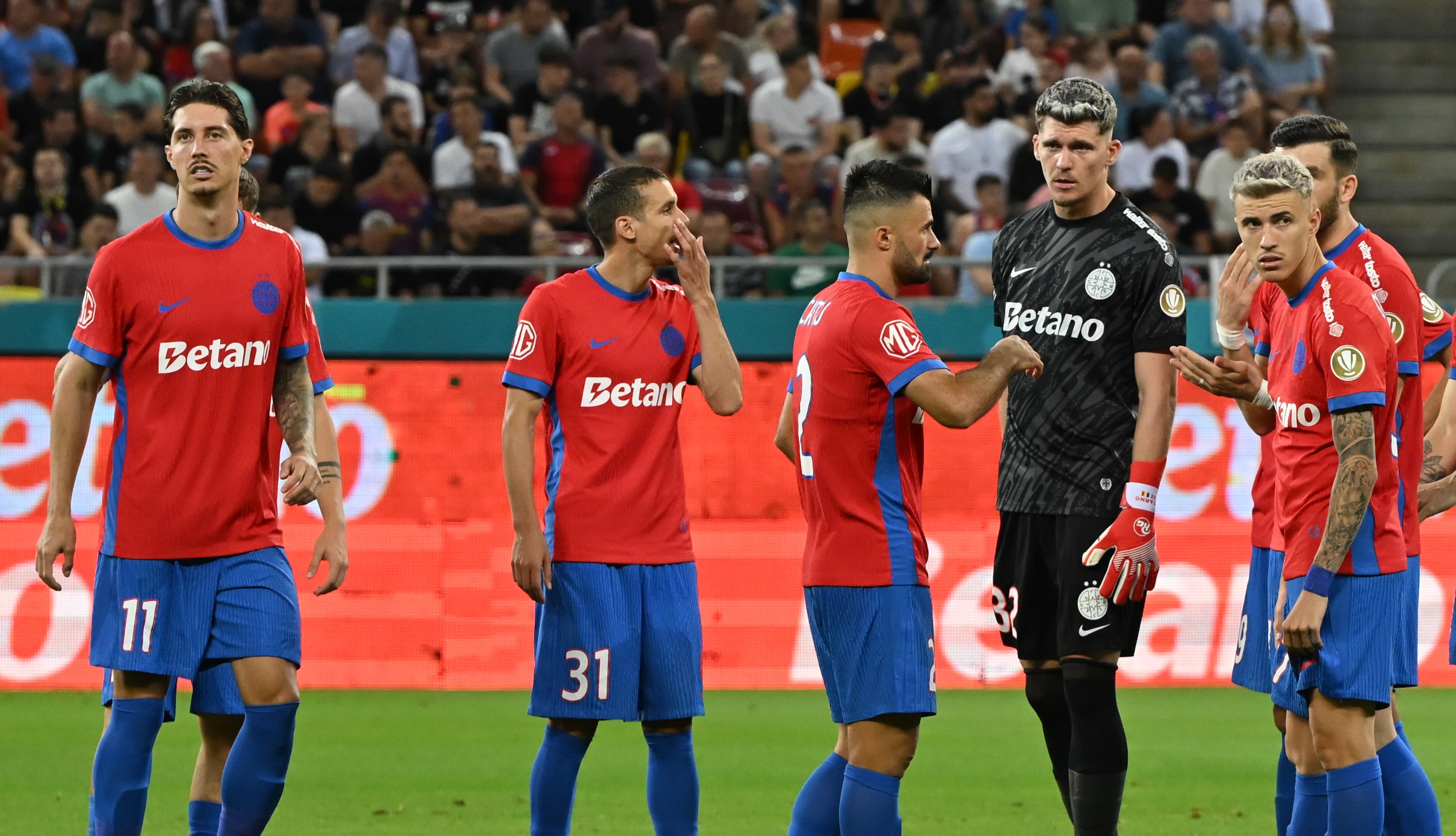 Cei 4 absenți de la FCSB pentru meciul cu Unirea Slobozia! Care e starea lui Juri Cisotti
