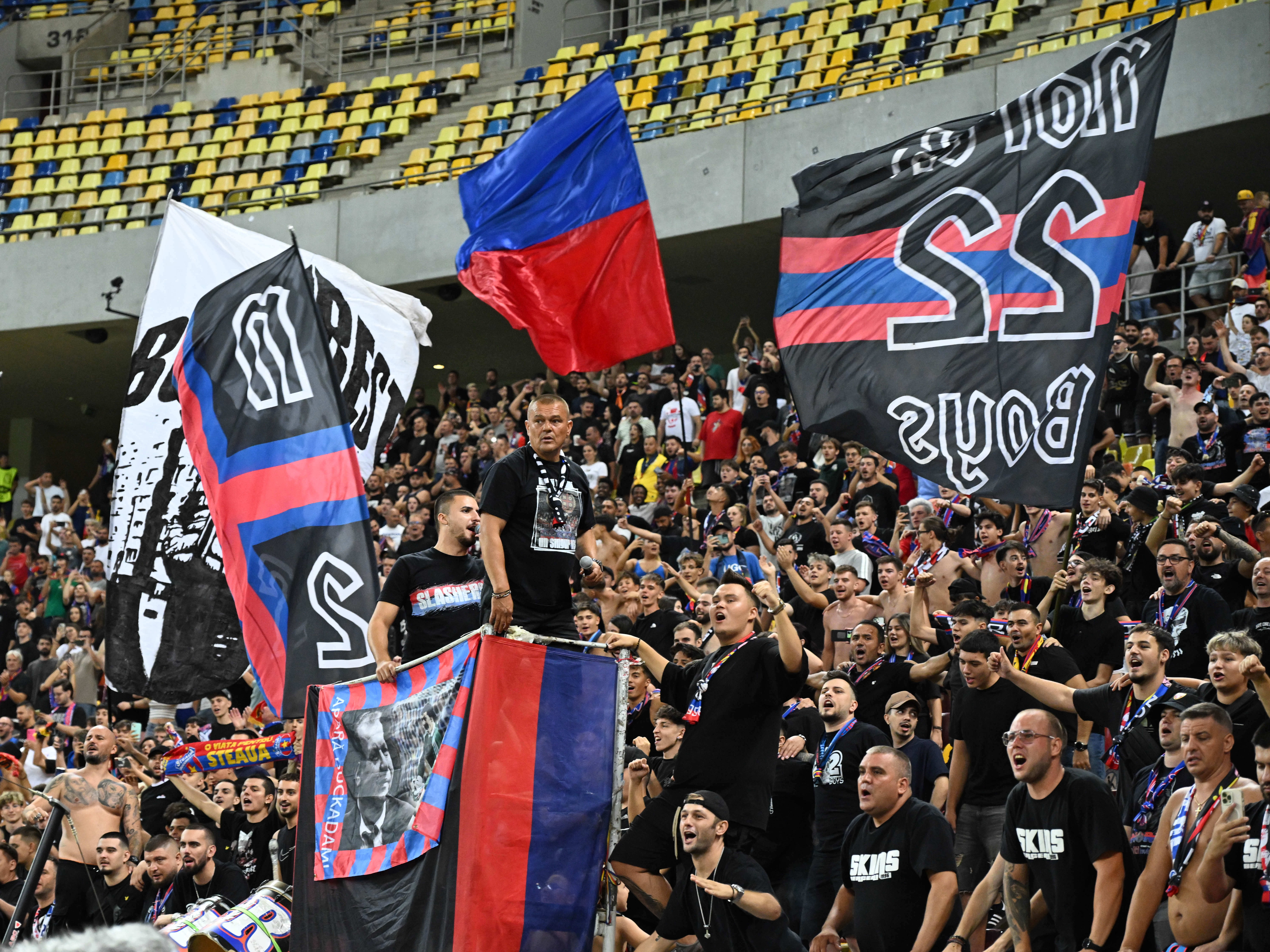 Cu trei sferturi de stadion gol, FCSB tot a fost în topul asistențelor în Europa League. Ce locuri ocupă Craiova și CFR