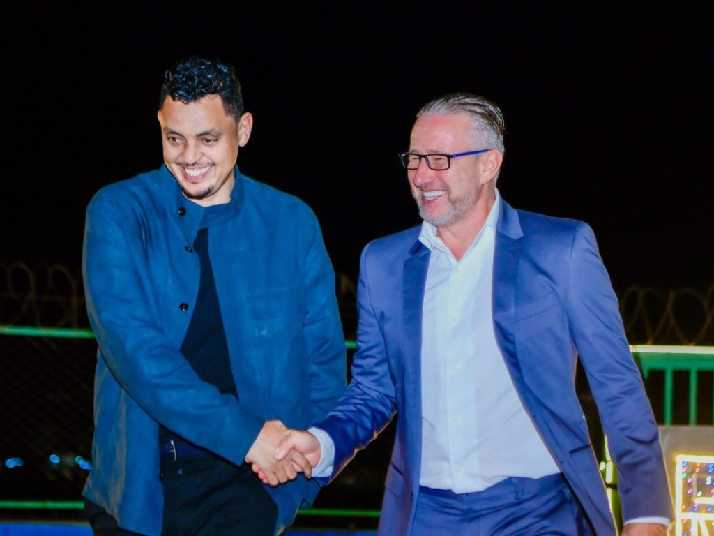 Tun financiar dat de Laurențiu Reghecampf: 480.000 de euro