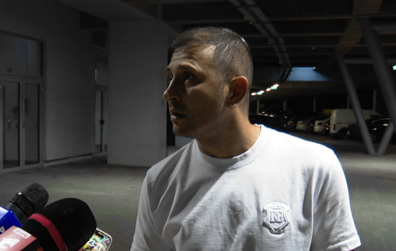 Claudiu Răducanu, surprins grăbit la ieșirea din stadion: "Cel mai bun antrenor din România la ora actuală"