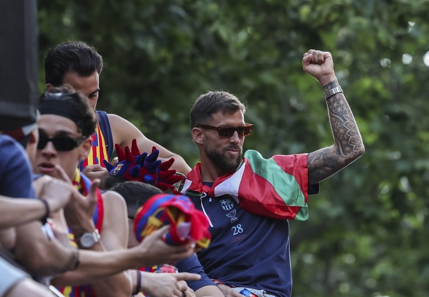 Mesajul lui Inigo Martinez, după ce a activat clauza și a plecat gratis de la Barcelona