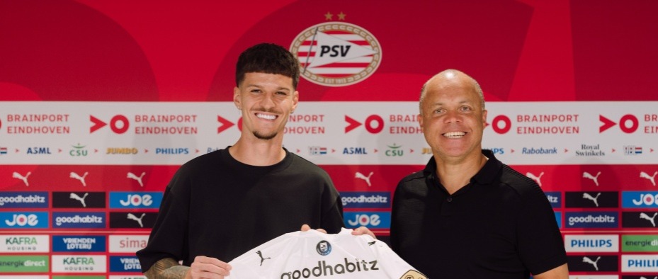E gata! Dennis Man a semnat cu PSV: durata contractului și ce număr va purta