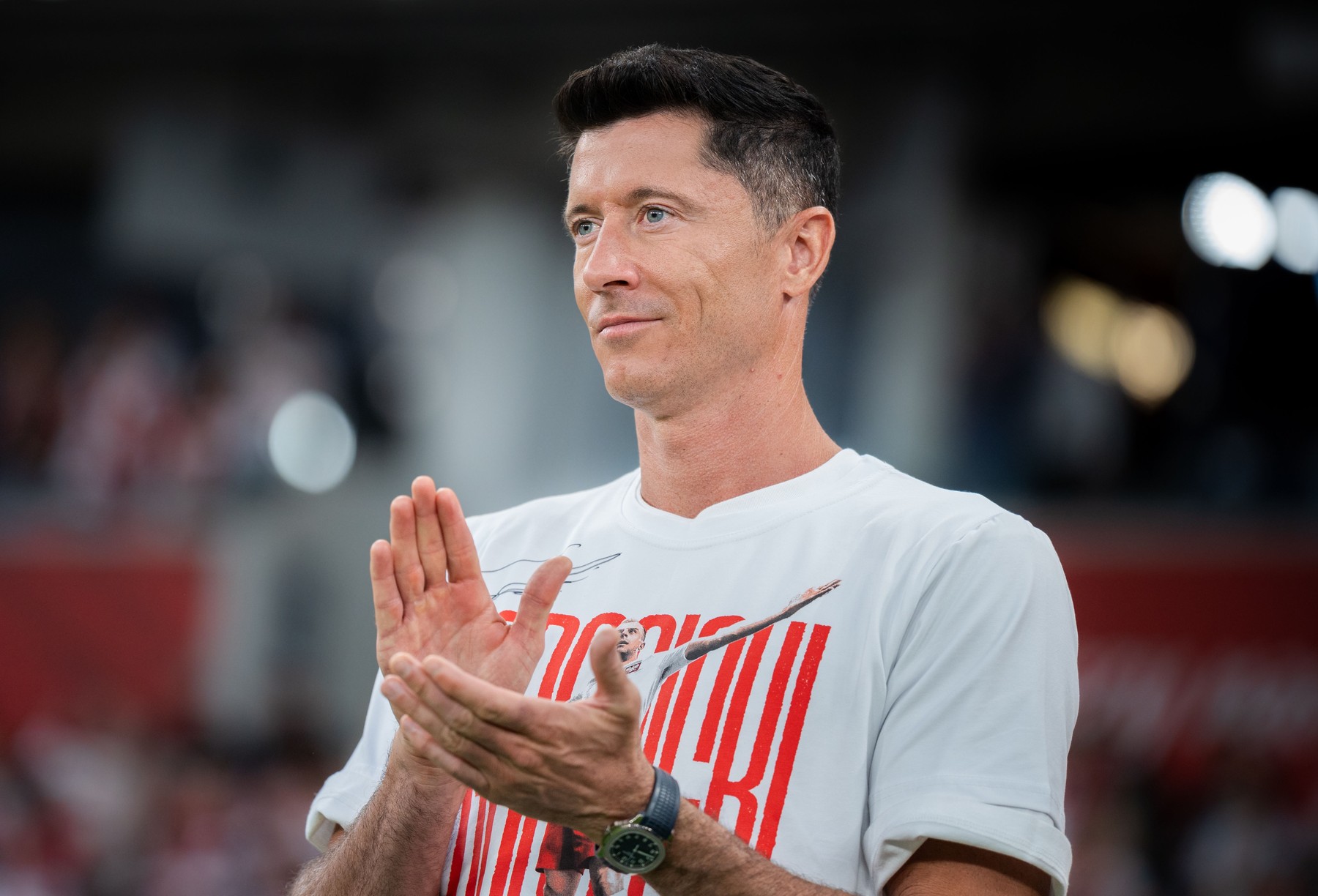 Imagine Stire În ultimele luni de contract cu Barcelona și dorit în Italia, Robert Lewandowski și-a făcut planul | 2review.ro