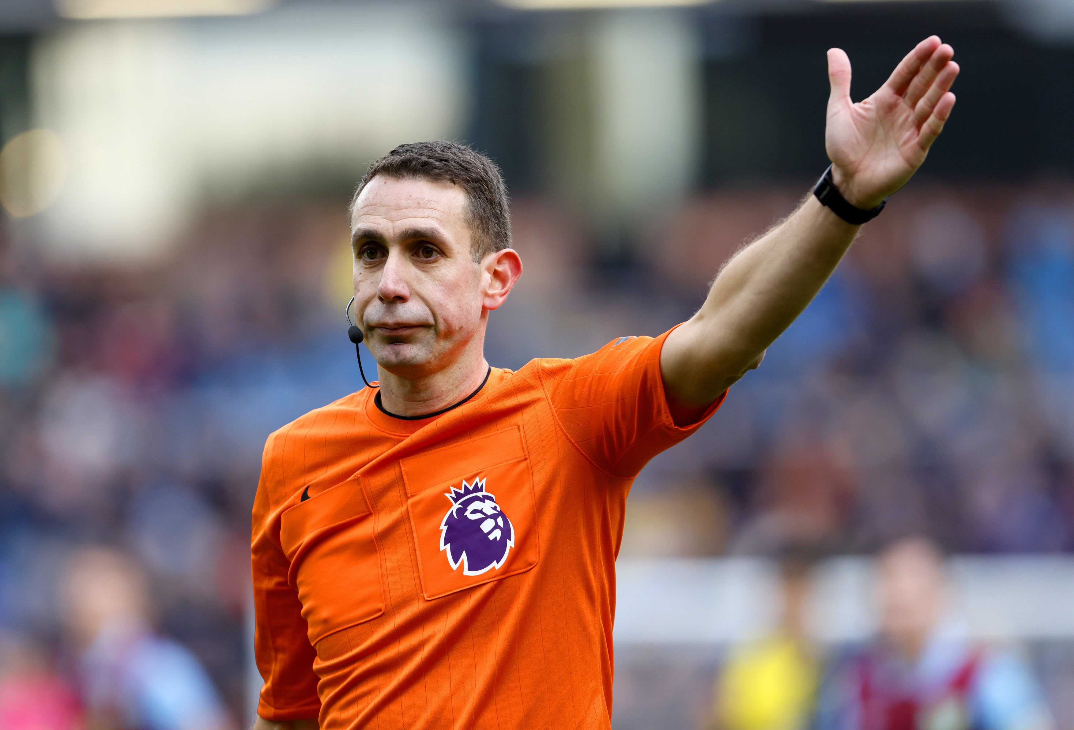 L-a jignit pe Jurgen Kloop, iar acum a venit nota de plată! Cât a fost suspendat arbitrul