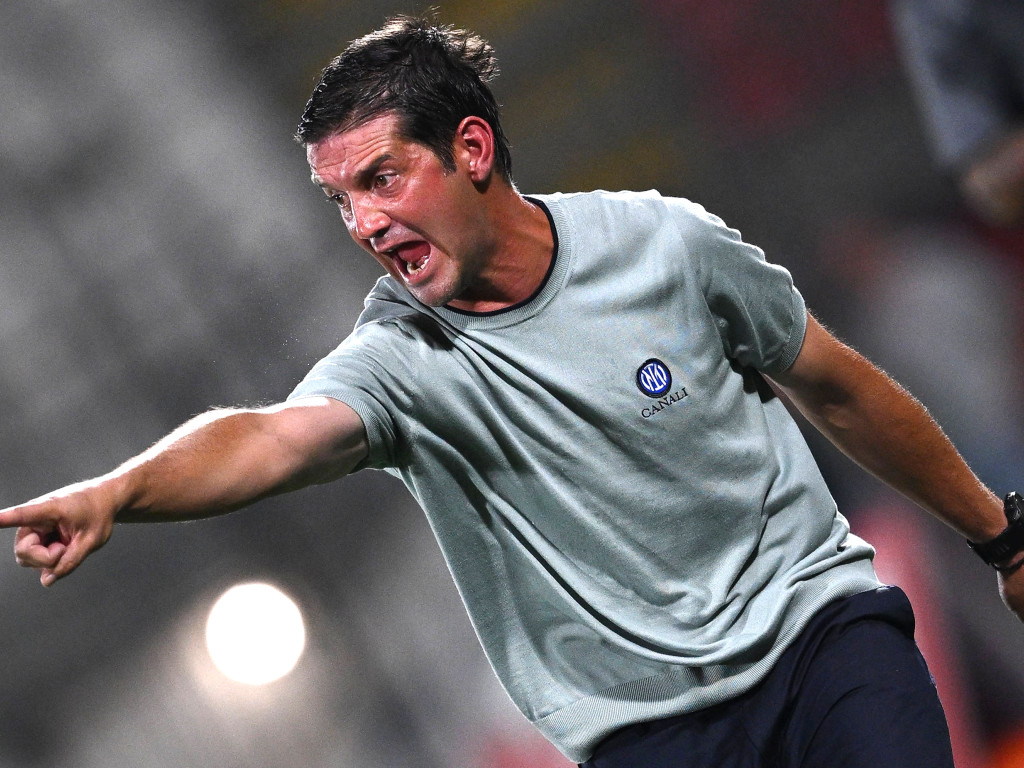 Interul lui Chivu, egalat în minutul 89! Cum s-a terminat al șaptelea meci pe banca milanezilor