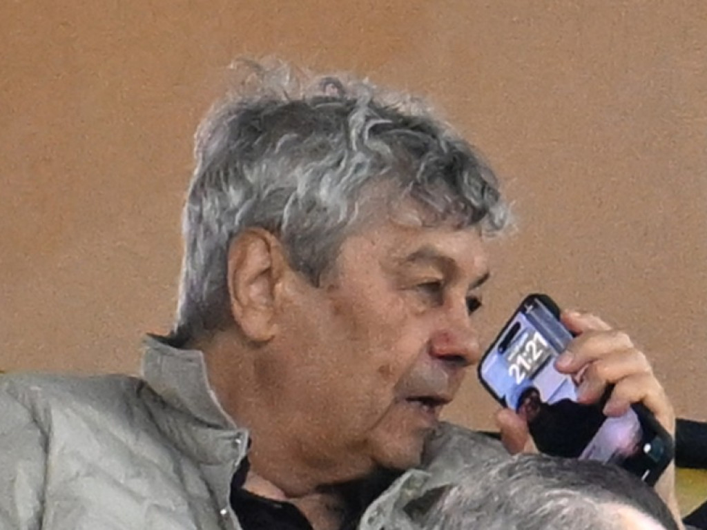 Emoții pentru titularul lui Mircea Lucescu: "Umflături și vânătăi"
