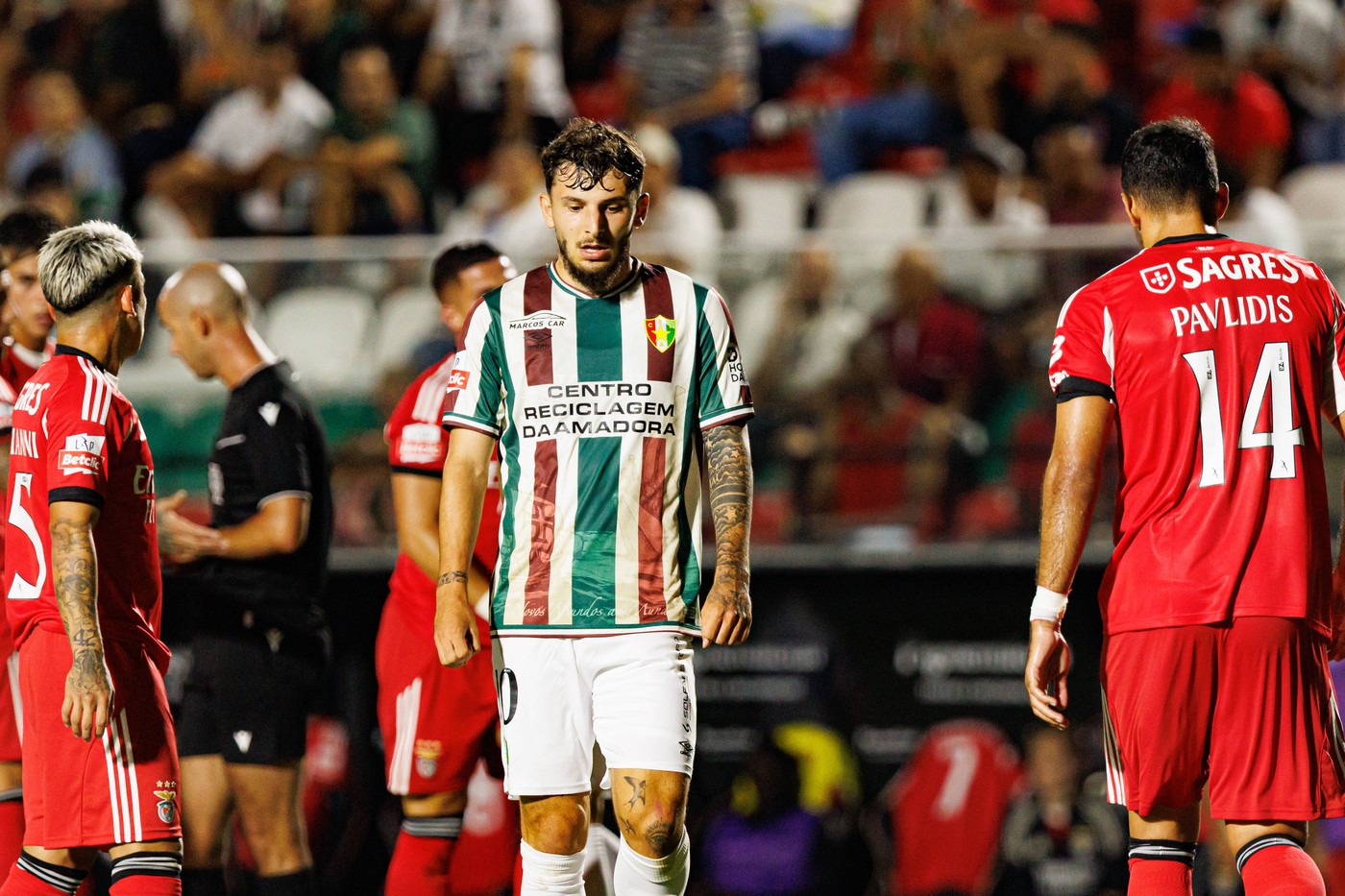 Ianis Stoica a atins mingea de 14 ori în meciul cu Benfica: ce notă a primit la finalul jocului