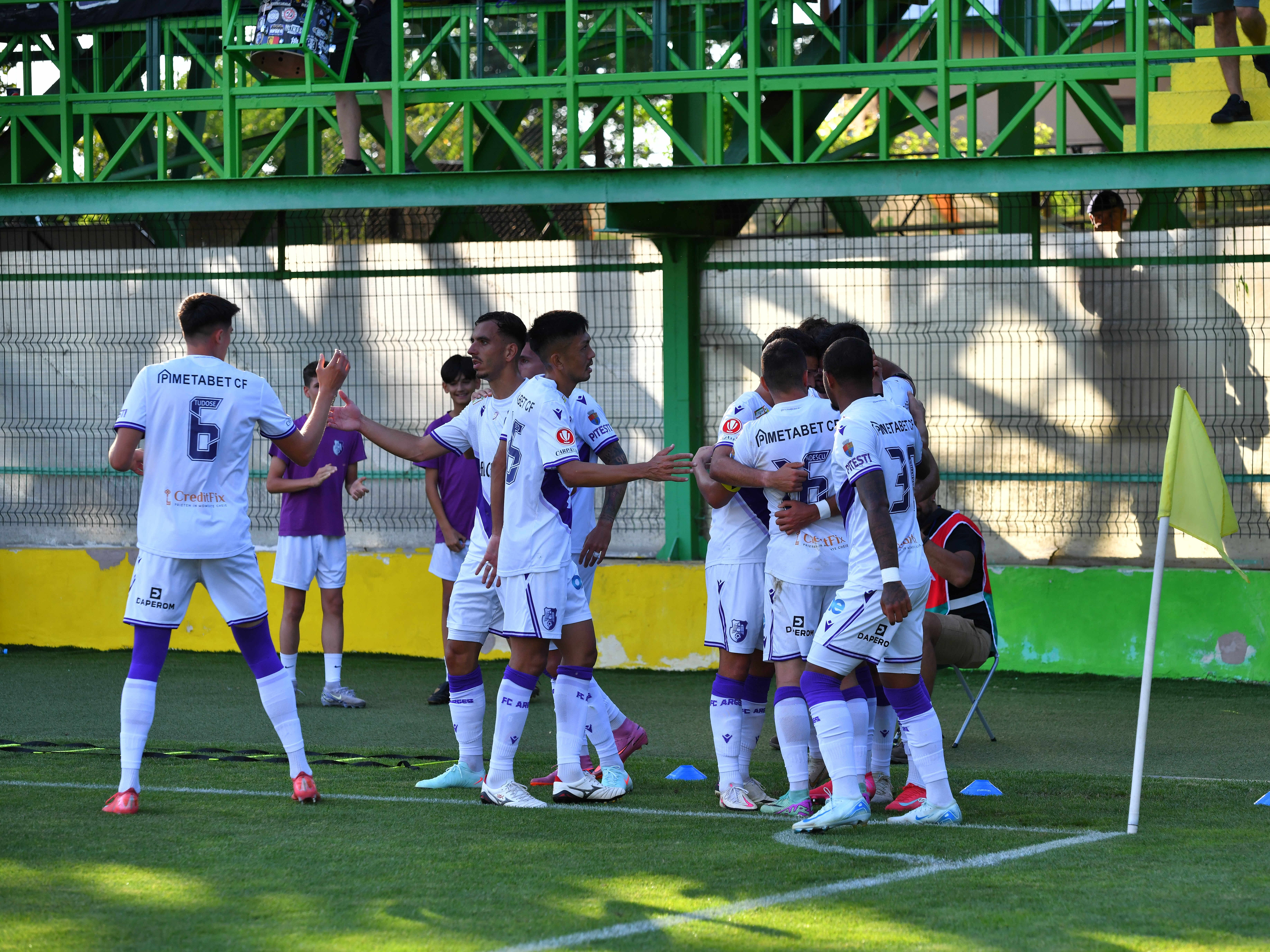 FC Argeș - Oțelul 0-0, ACUM, Digi Sport 1! Duel strâns între locurile 10 și 11