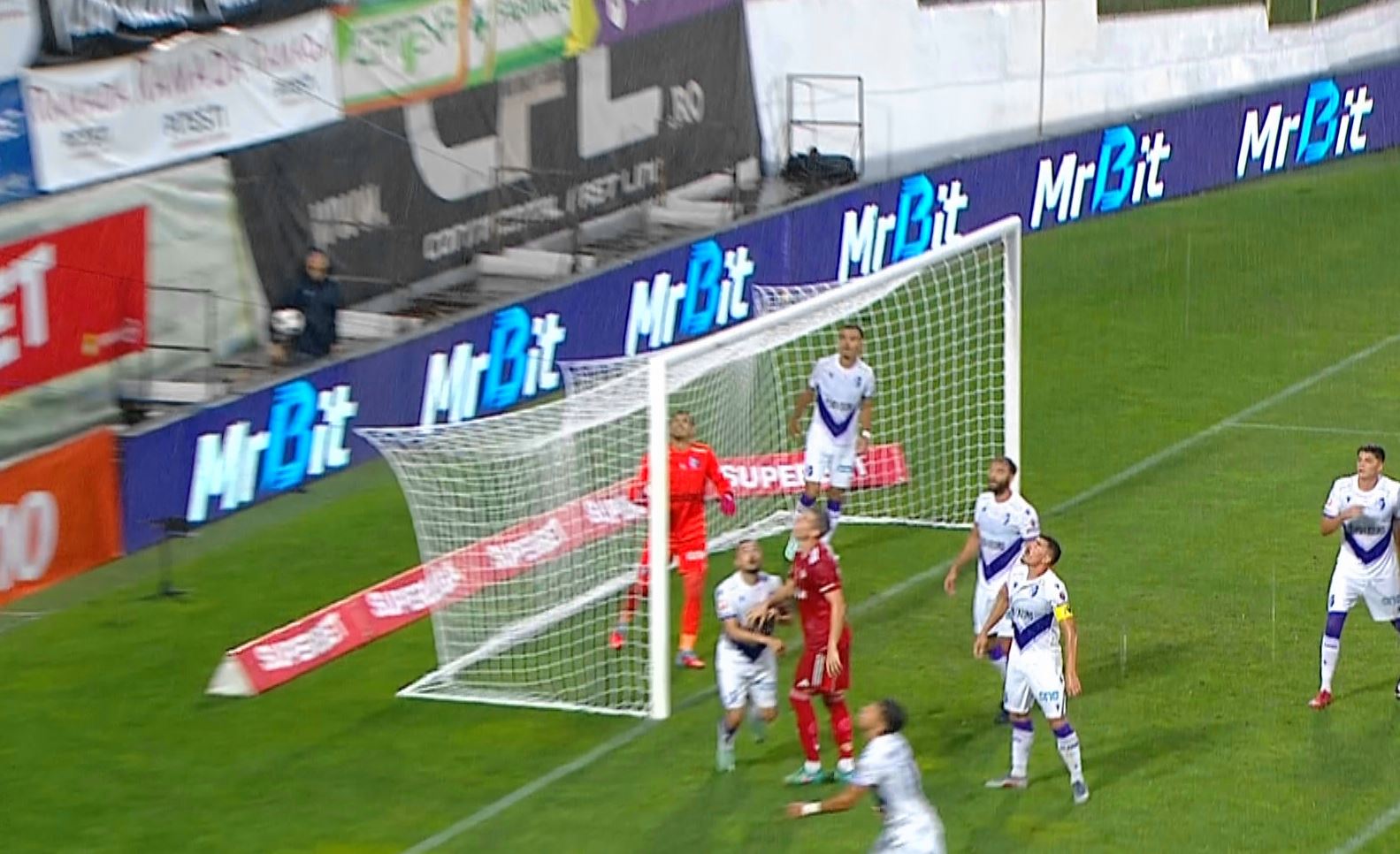 FC Argeș – Oțelul 0-0, ACUM, Digi Sport 1! Bară pentru piteșteni. Execuția încercată de Ciobanu