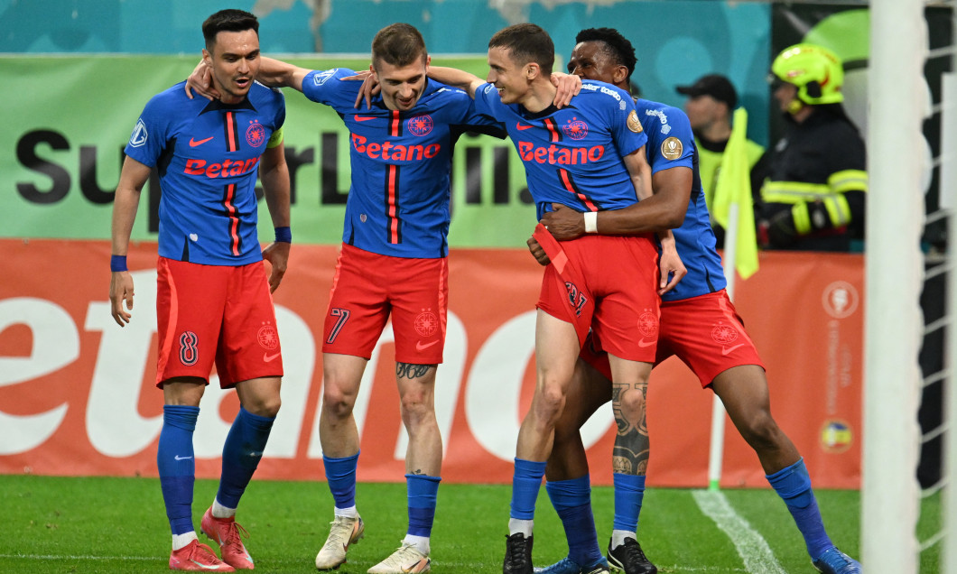 FOTBAL:FCSB-CFR CLUJ, PLAY OFF SUPERLIGA SUPERBET (20.04.2025)