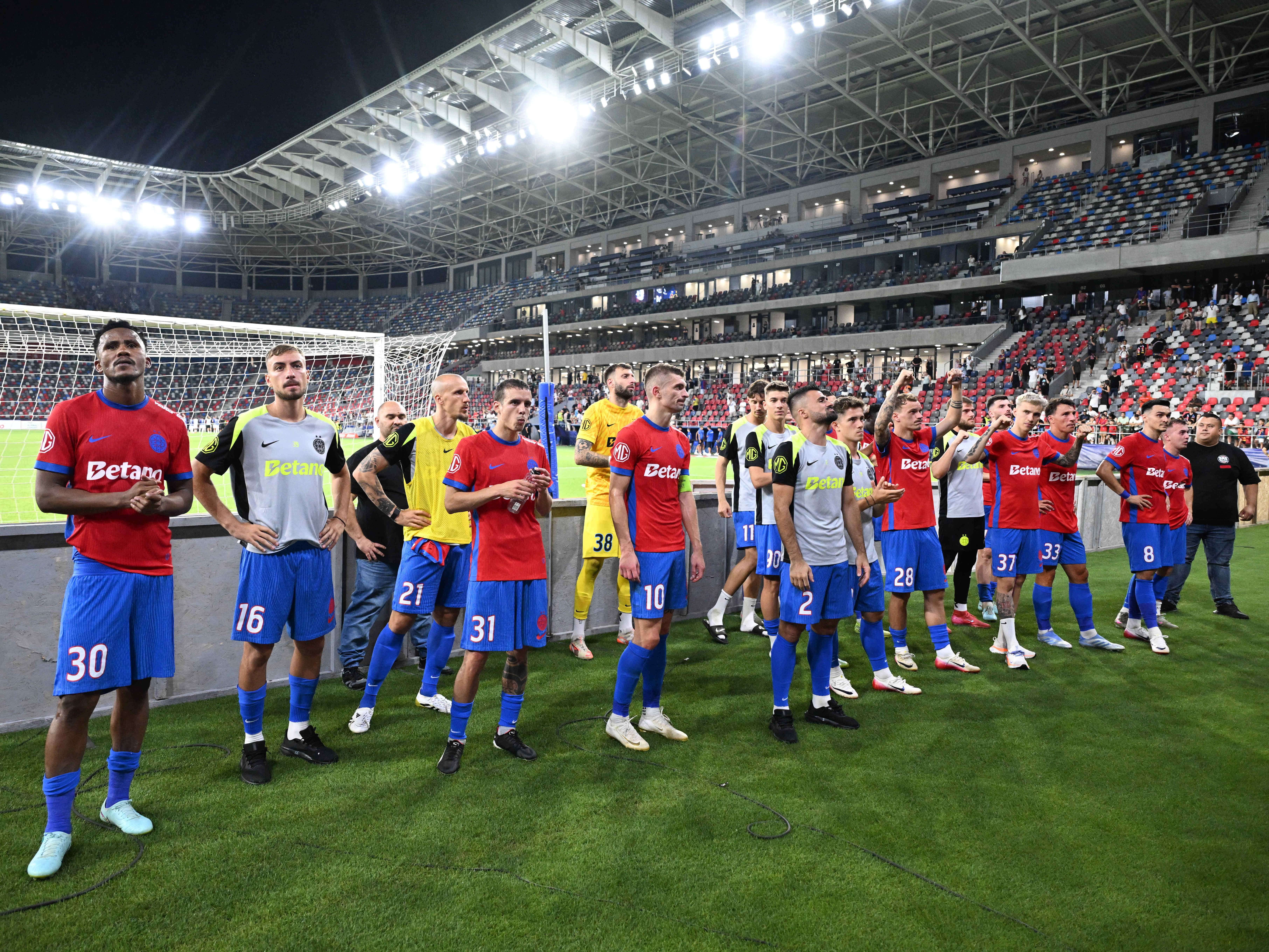 ”La cine să fim atenți?”. Aberdeen a menționat trei nume de la FCSB pe site-ul oficial, înainte de meciul tur