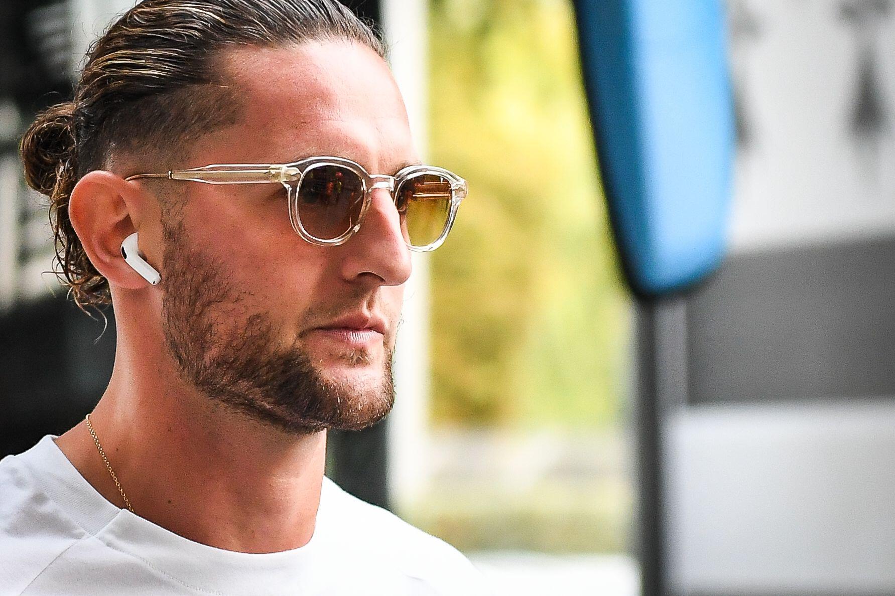 Barcelona, gata să facă transferul: un jucător la schimb pentru Adrien Rabiot