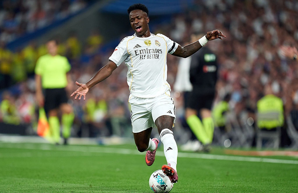 Real Madrid acceptă 150.000.000€ pentru transferul lui Vinicius Junior