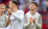 Enschede, Netherlands. 17th Aug, 2025. ENSCHEDE, NETHERLANDS - AUGUST 17: Dennis Man of PSV applauds for the fans during the Dutch Eredivisie match between FC Twente and PSV at Grolsch Veste on August 17, 2025 in Enschede, Netherlands. (Photo by Joris Ver