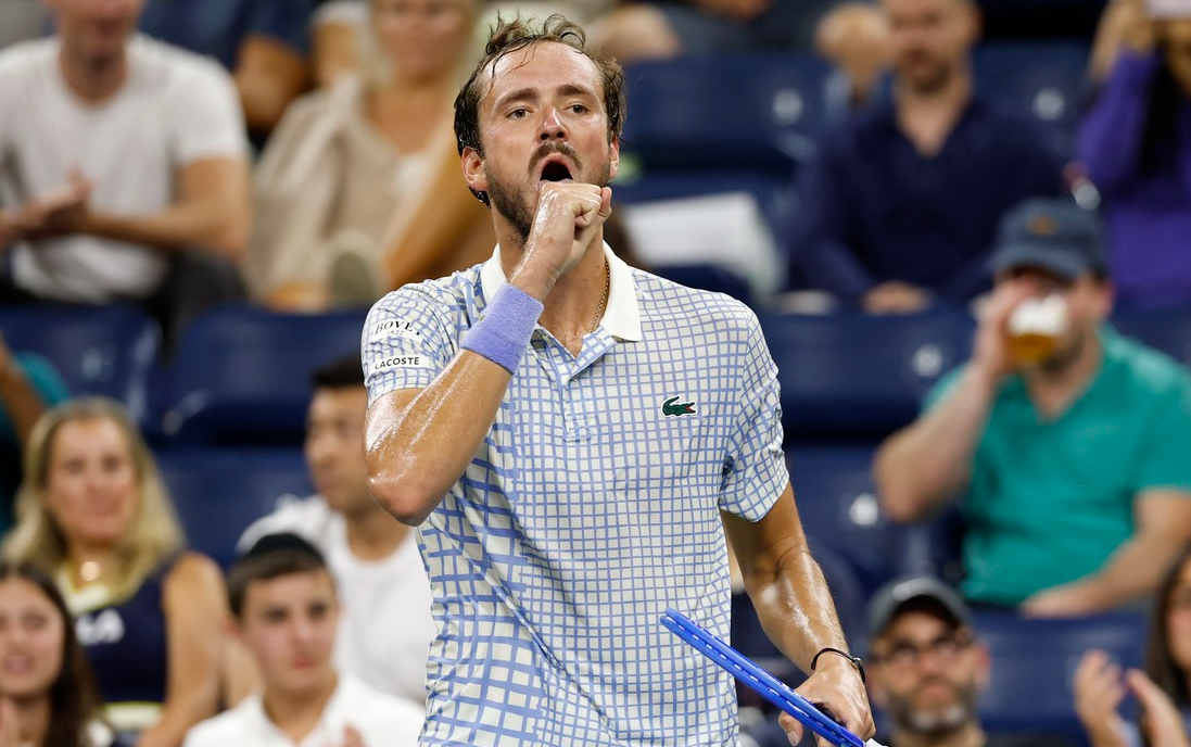 Ce amendă uriașă a primit Daniil Medvedev, după ce a făcut ”circ” și a fost eliminat de la US Open