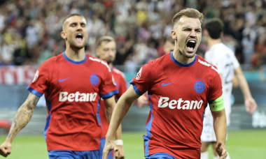 Screenshot 2025-08-28 at 23.12.30