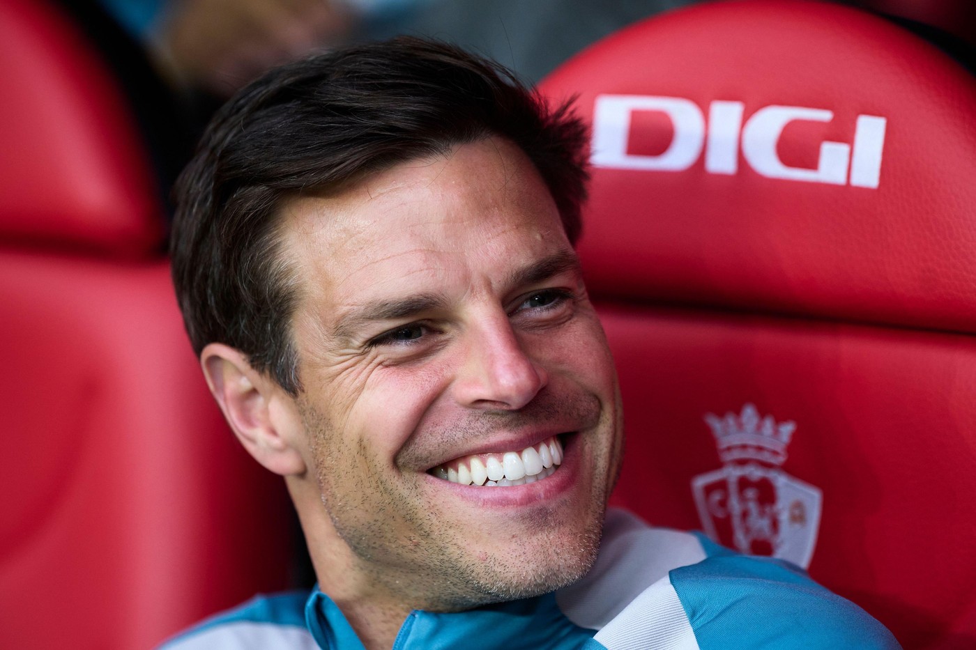 E gata! Cesar Azpilicueta a semnat