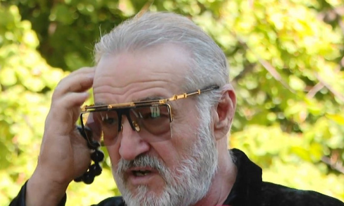 gigi becali cap
