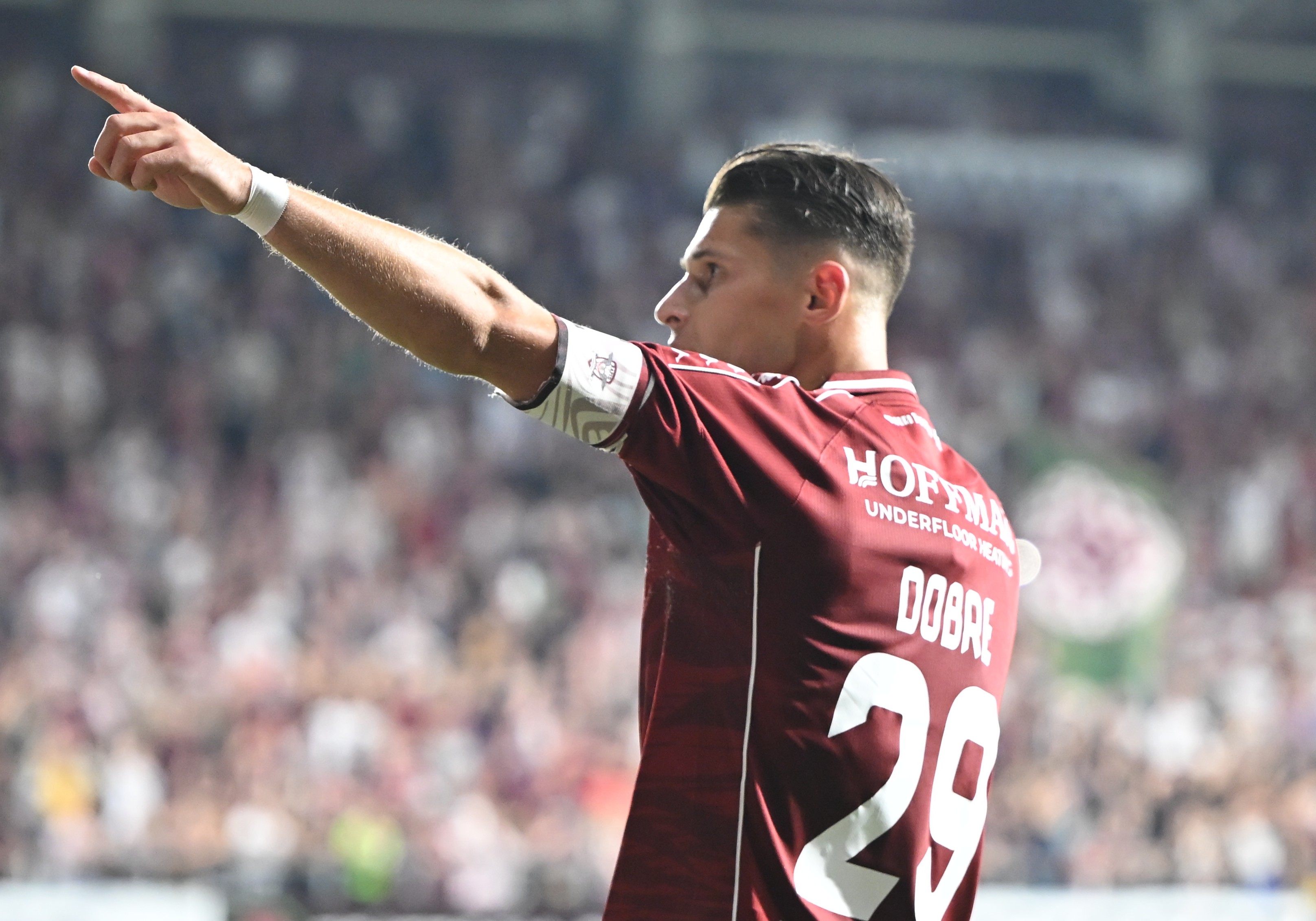 Decizie finală! Ce se întâmplă cu Alex Dobre la Rapid, după ofertele primite de giuleșteni