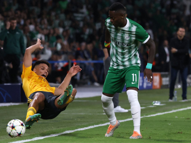 A semnat în România, după ce a jucat în Congo, Israel, Bulgaria și Rusia