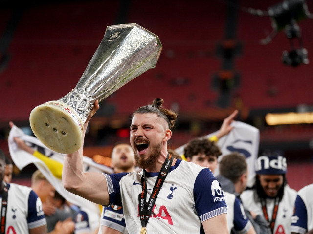 Radu Drăgușin, dorit de doi granzi din Serie A