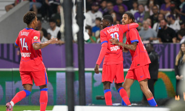 Toulouse FC v Paris Saint-Germain - Ligue 1 McDonald's 2025/2026