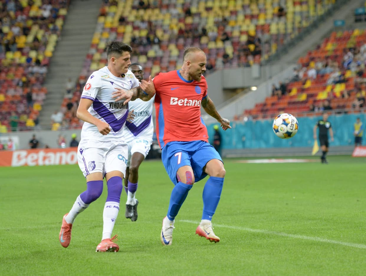 A dat verdictul în direct, după ce a văzut că FCSB a ratat transferul: ”E mai bine”