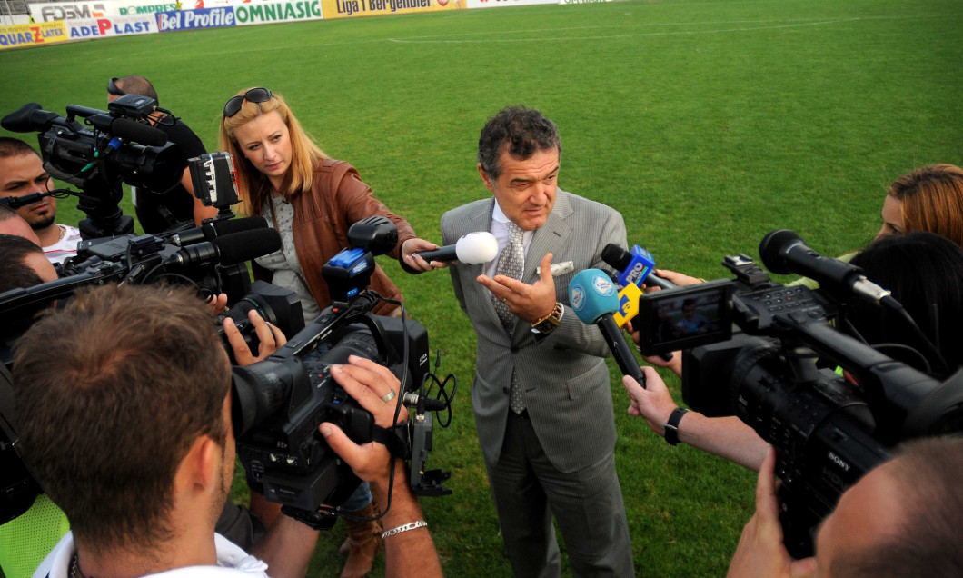 FOTBAL:UNIVERSITATEA CLUJ-STEAUA BUCURESTI 1-2,LIGA 1 (25.07.2010)