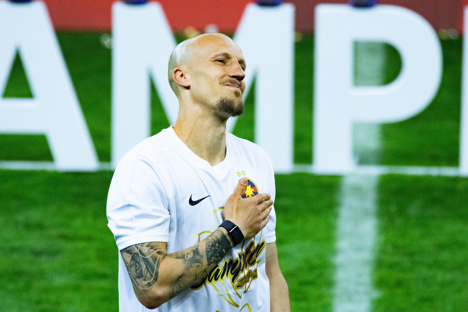 Imagine Stire Neașteptat! Gigi Becali i-a dat replica lui Vlad Chiricheș | 2review.ro