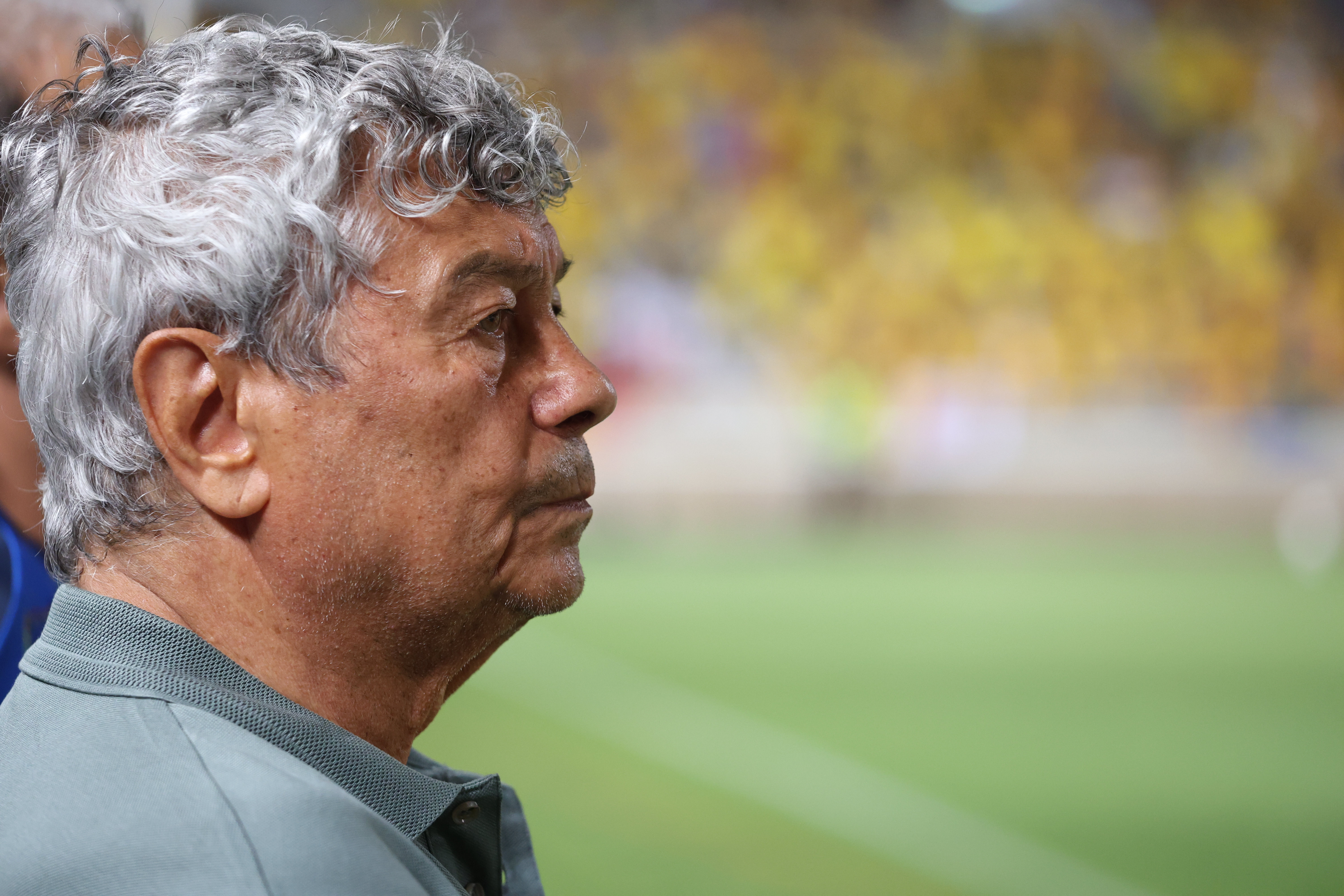 "Rămâne vinul pe masă!" Dezvăluiri din interiorul naționalei. Burleanu și Lucescu au evitat orice discuție despre demisie