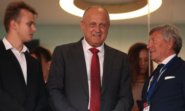 Genoa, Italy. 31st Aug, 2025. Ezio Maria Simonelli President of Lega Serie A discusses with Dan Sucu, Owner of Genoa CFC and his son Dan Matei Sucu prior to the Genoa vs Juventus Serie A match at Luigi Ferraris, Genoa. Picture credit should read: Jonathan