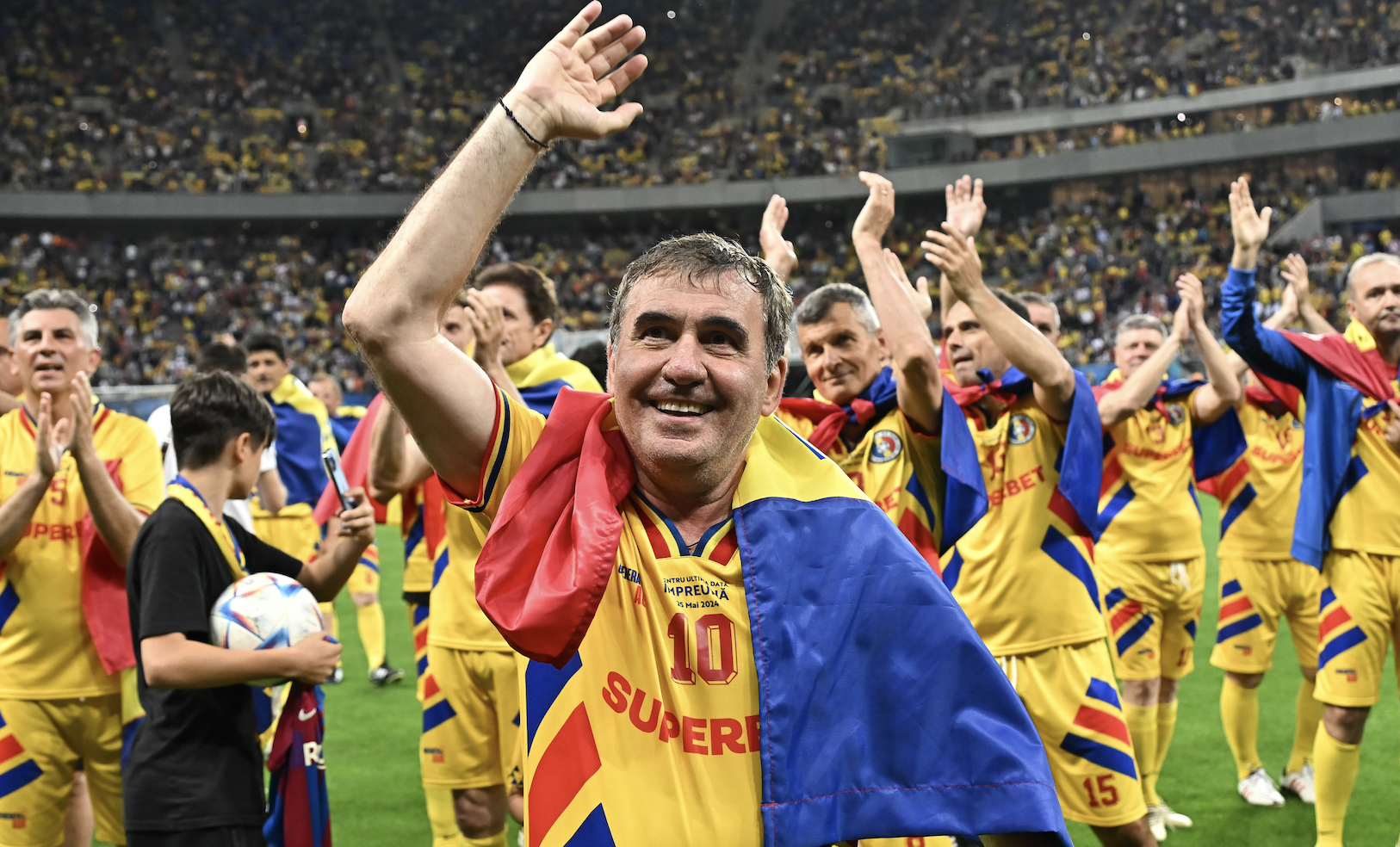 Imagine Stire Prima ”victimă”, după numirea lui Gică Hagi la naționala României: e OUT! ”Va fi `sacrificat`” | 2review.ro