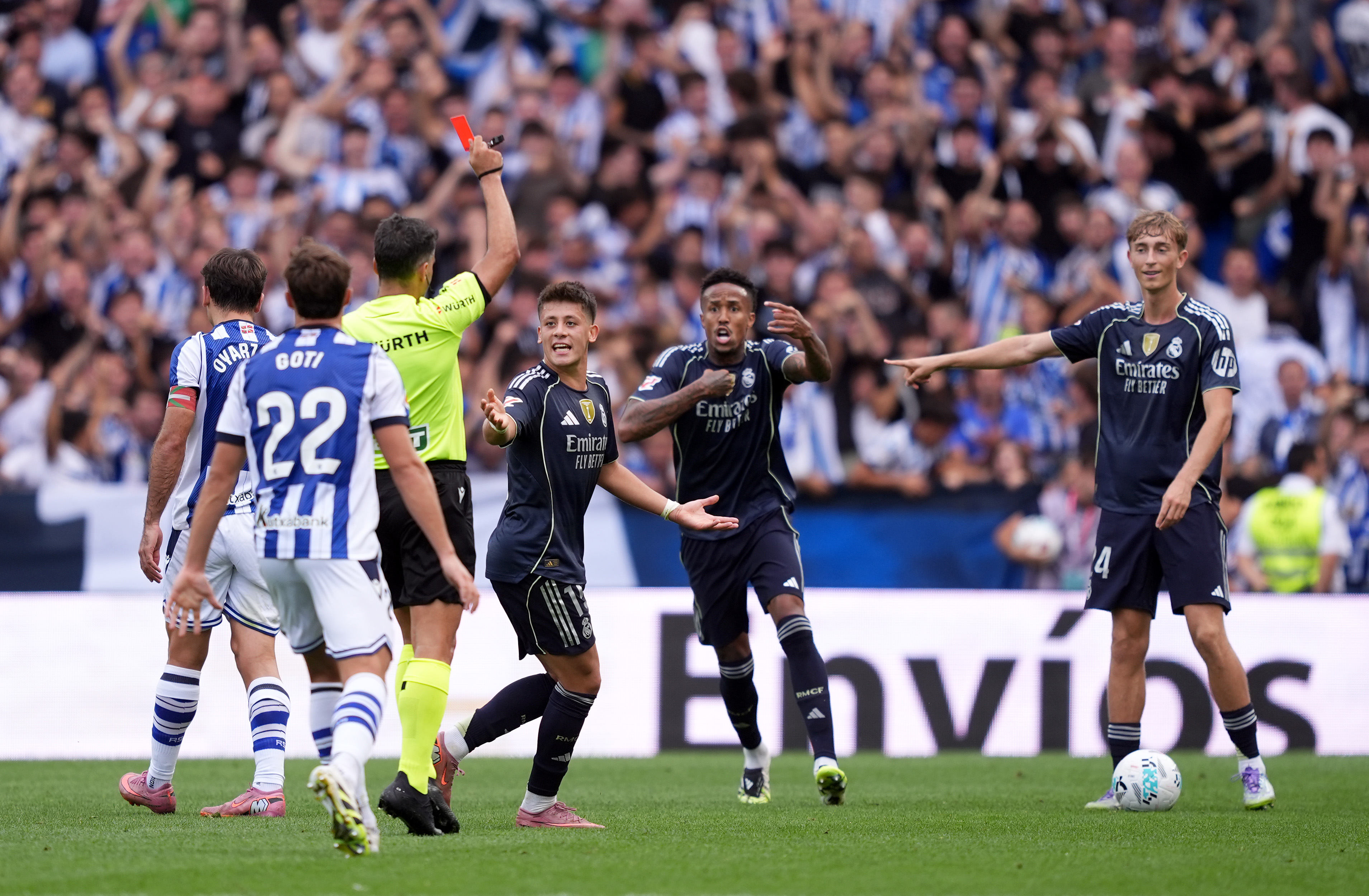 A intrat în istoria lui Real Madrid, după ce a văzut roșu direct contra lui Real Sociedad