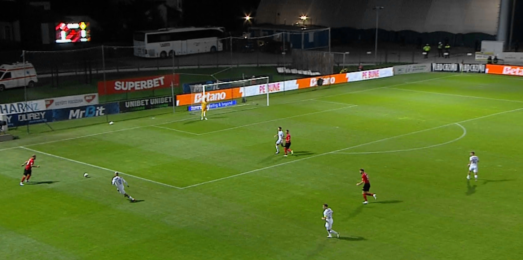 Csikszereda - FCSB 0-0, ACUM, Digi Sport 1. Ocazii de ambele părți! Campioana, mai periculoasă