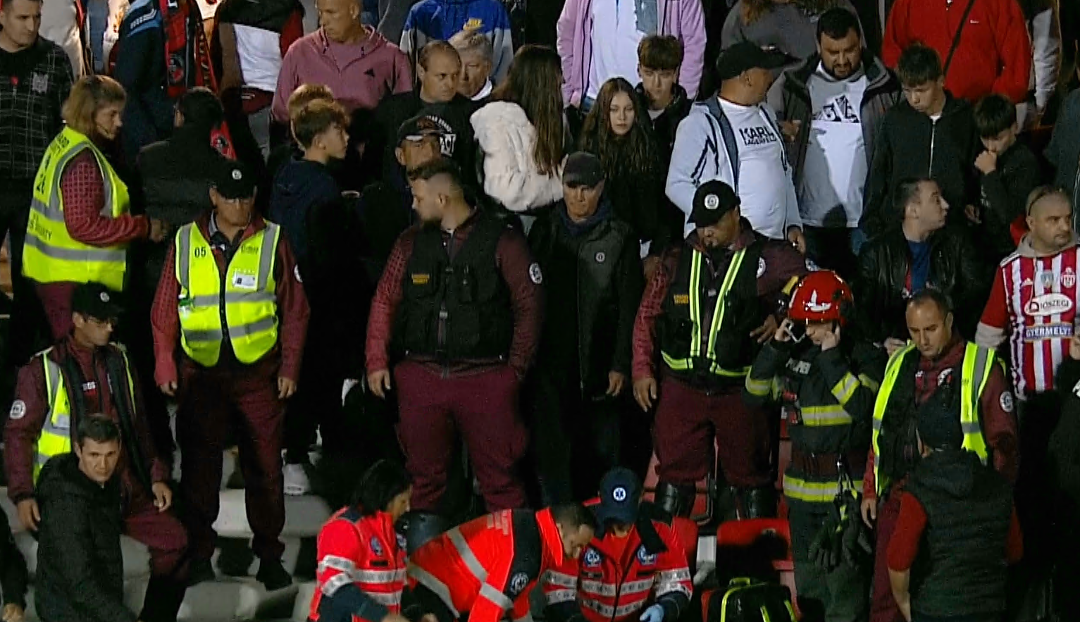 Panică la Miercurea Ciuc! Un fan a leșinat în pauza meciului Csikszereda - FCSB