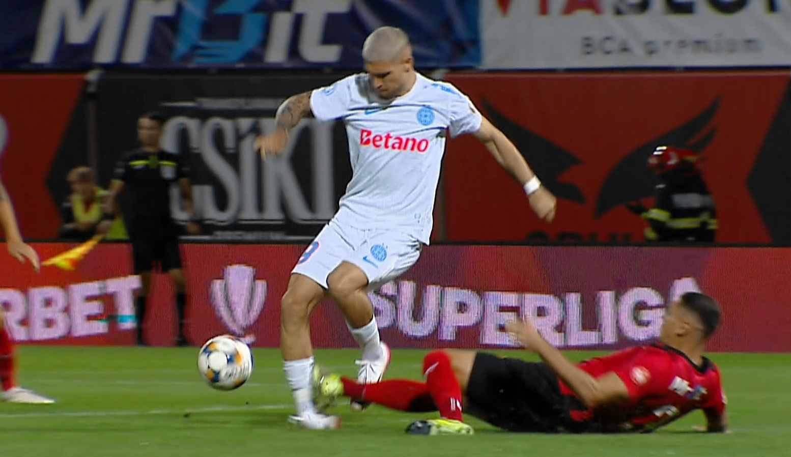 Daniel Bîrligea a urlat de durere! Decizia lui Iulian Călin, la Csikszereda - FCSB