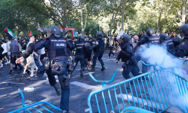 Madrid Hosts Final Stage Of The Vuelta Ciclista A España Marked By Pro-Palestinian Protests