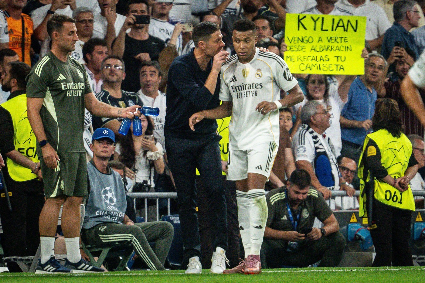 Nu i-a venit să creadă ce a făcut Xabi Alonso: ”Nu mi se pare normal” + Cine este de departe ”cel mai bun jucător din lume”