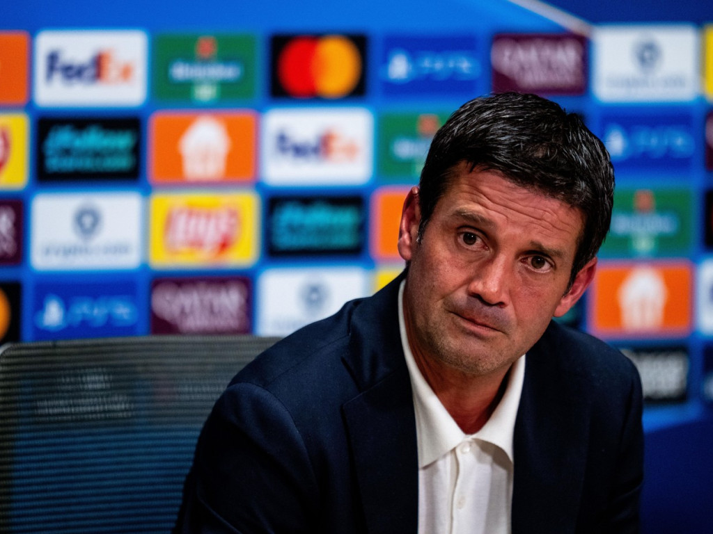 Probleme pentru Cristi Chivu! Italienii: ”S-a târât ca o cârpă la conferință”