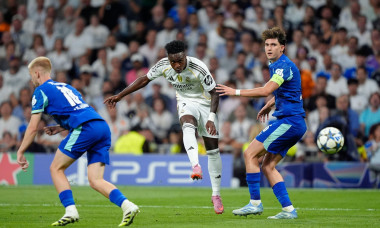 Madrid, Spain. 16th Sep, 2025. Vinícius Júnior of Real Madrid CF shoots at goal during the UEFA Champions League match between Real Madrid CF and Olympique de Marseille at the Santiago Bernabéu. Final Score; Real Madrid 2 - 1 Olympique de Marseille Credit