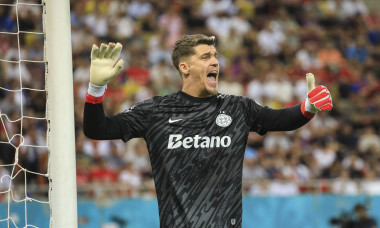 32Stefan Tarnovanu portrait close-up