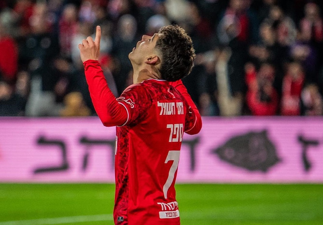 ”WOW! Bomba”. Sefer a marcat un gol magistral, iar comentatorii au fost în delir