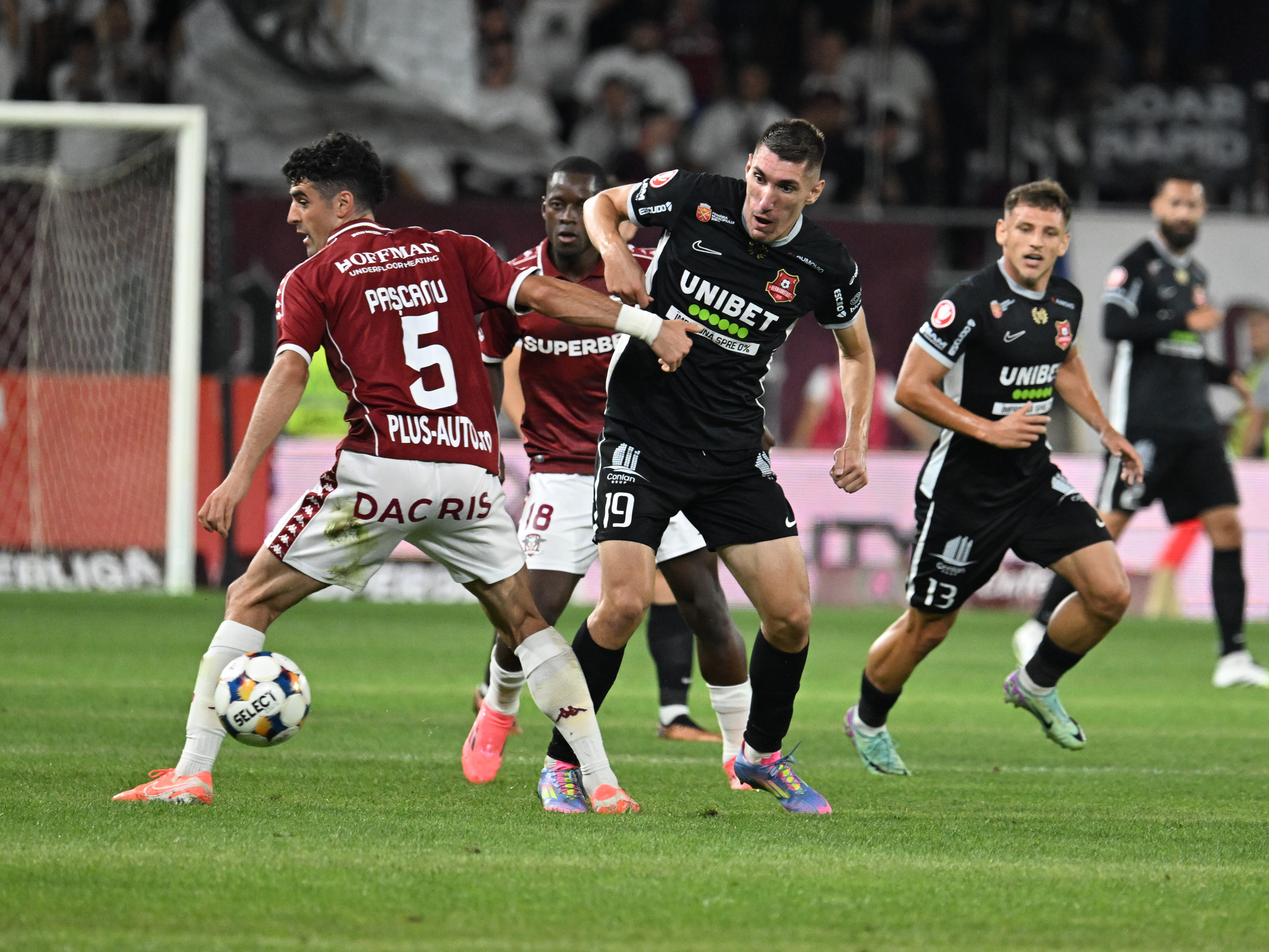 Rapid - Hermannstadt 0-0, ACUM, în direct pe DGS 1. Giuleștenii au cerut penalty, chiar în finalul primei reprize
