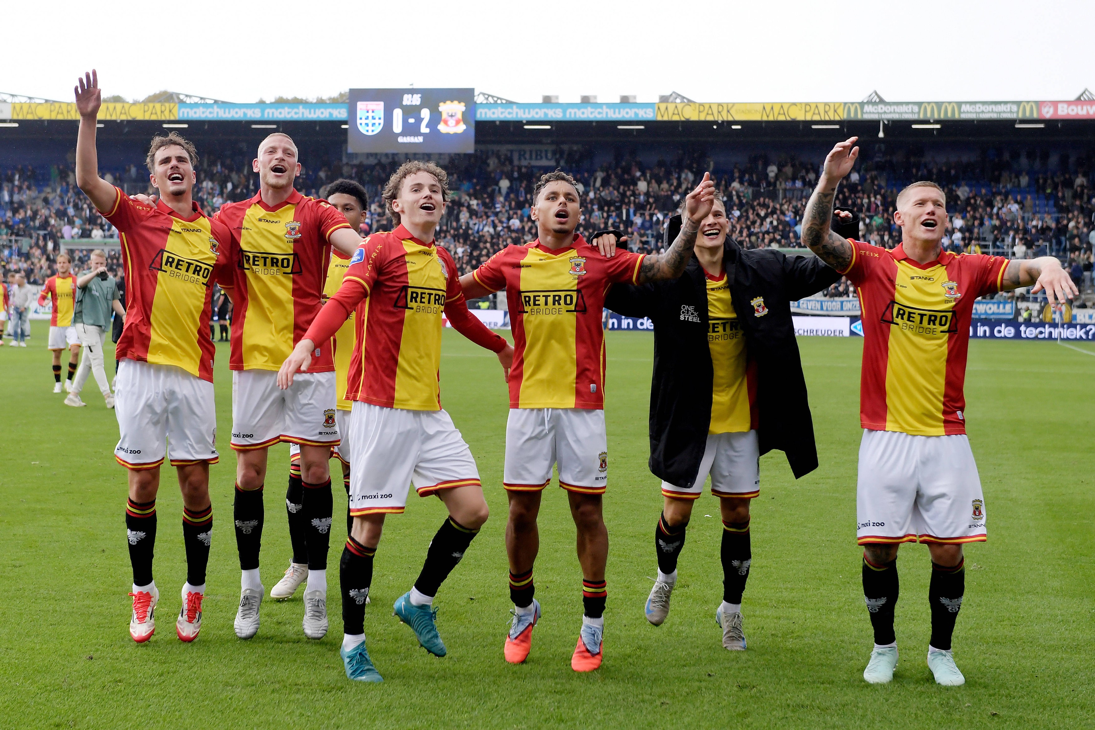 FCSB întâlnește o echipă de debutanți în cupele europene! Anunțul lui Go Ahead Eagles: "Nu știm la ce să ne așteptăm"