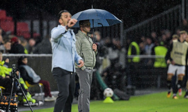 DEVENTER, NETHERLANDS - SEPTEMBER 25: head coach Melvin Boel of Go Ahead Eagles in the rain during the UEFA Europa League 2025/26 League Phase match between Go Ahead Eagles and FCSB at De Aderlaarshorst on September 25, 2025 in Deventer, Netherlands. (Pho