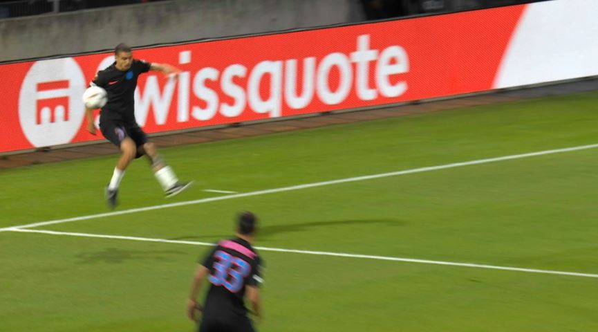 Olandezii au cerut penalty în meciul cu FCSB